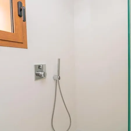 Central Maria Hotel 3*