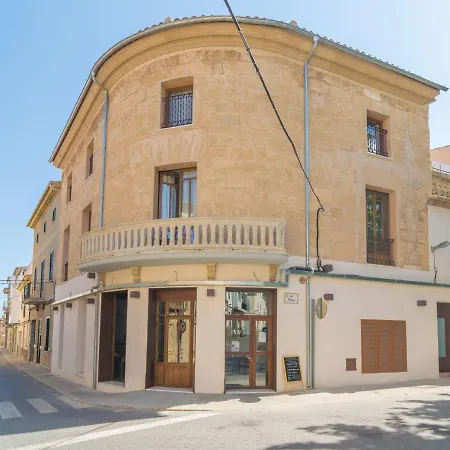 Central Maria 3*